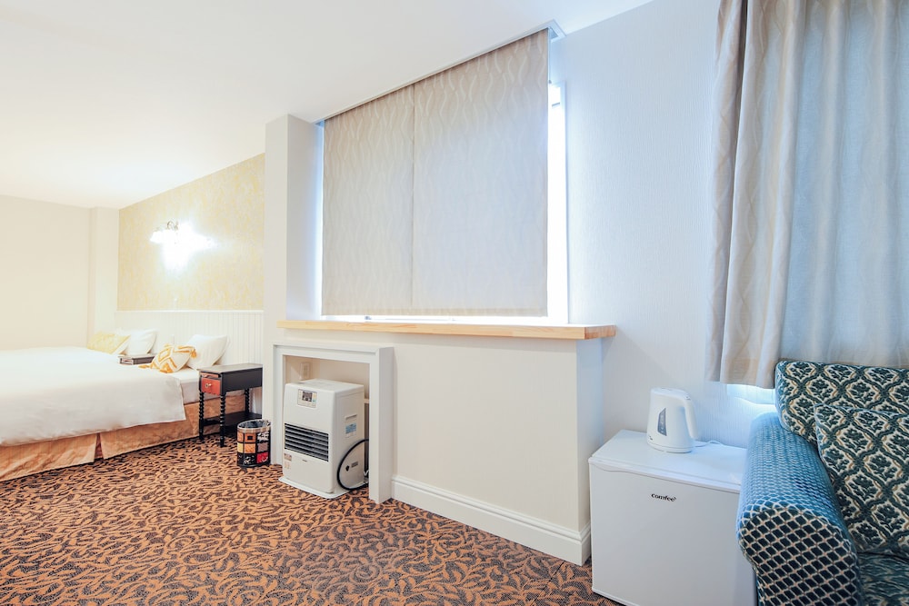 Deluxe Family Room 2F 客室9 | Hotel WELLIES