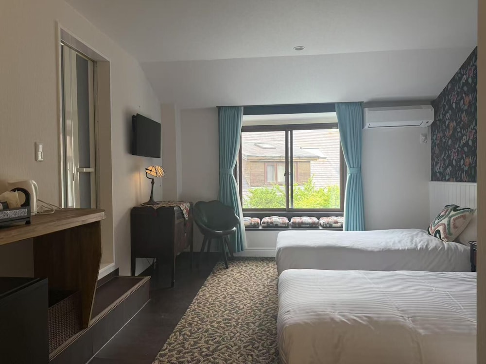 スタンダード ツインルーム 客室2 | Hotel WELLIES