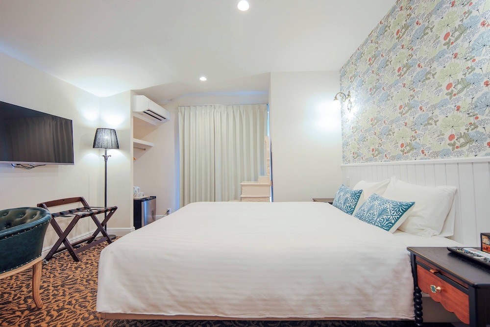 スーペリア ダブルルーム 客室1 | Hotel WELLIES