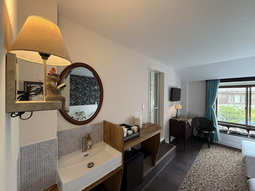 スタンダード ツインルーム 客室7 | Hotel WELLIES