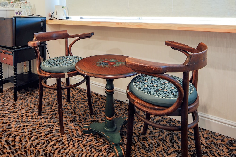 エコノミー ダブルルーム 客室4 | Hotel WELLIES