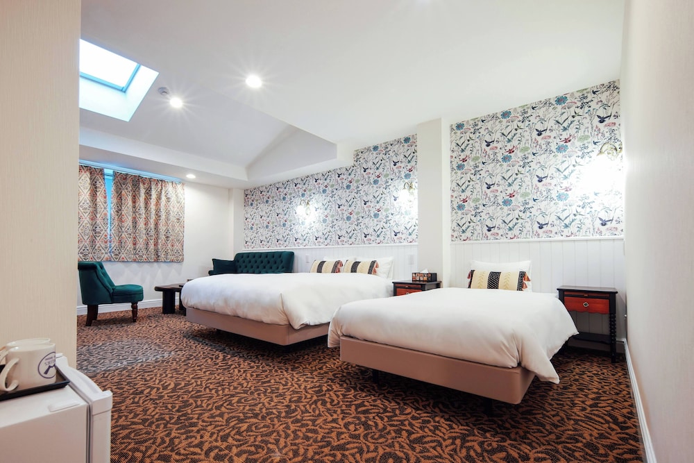 スタンダード ファミリールーム 1F 客室1 | Hotel WELLIES