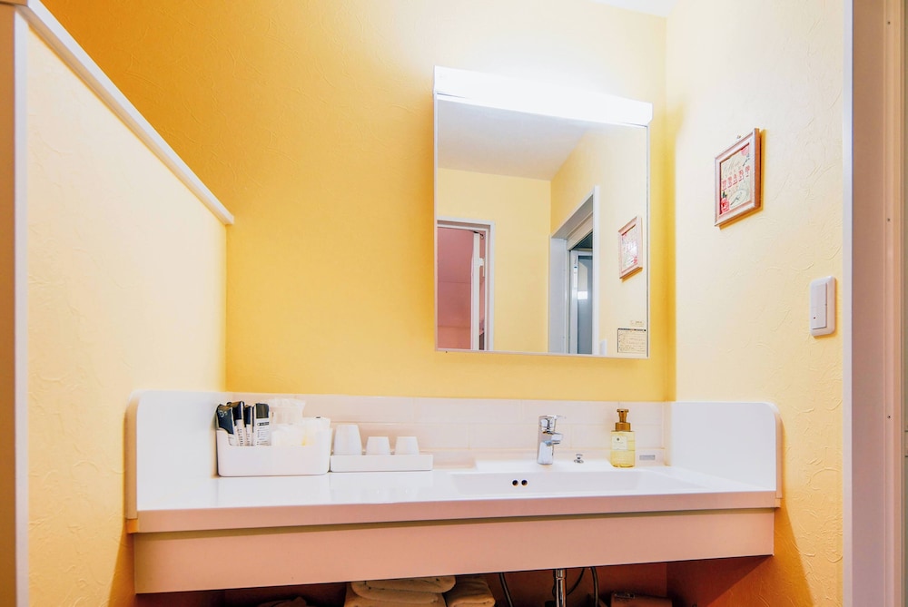 デラックス ファミリールーム 2F 客室7 | Hotel WELLIES