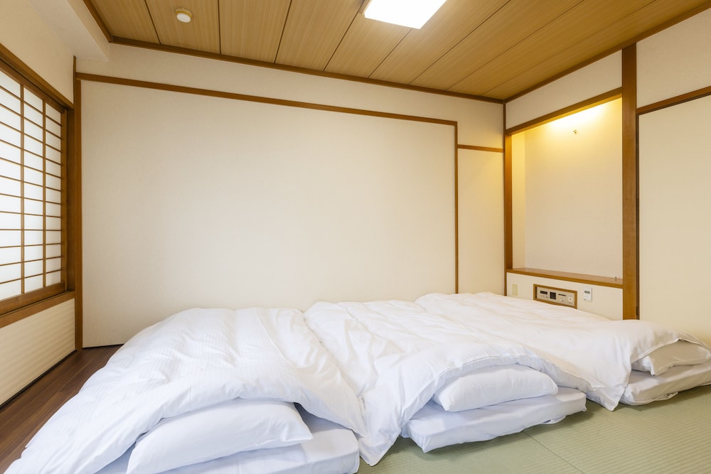 スタンダード トリプルルーム 禁煙 客室0 | シティホテル エアポートインプリンス