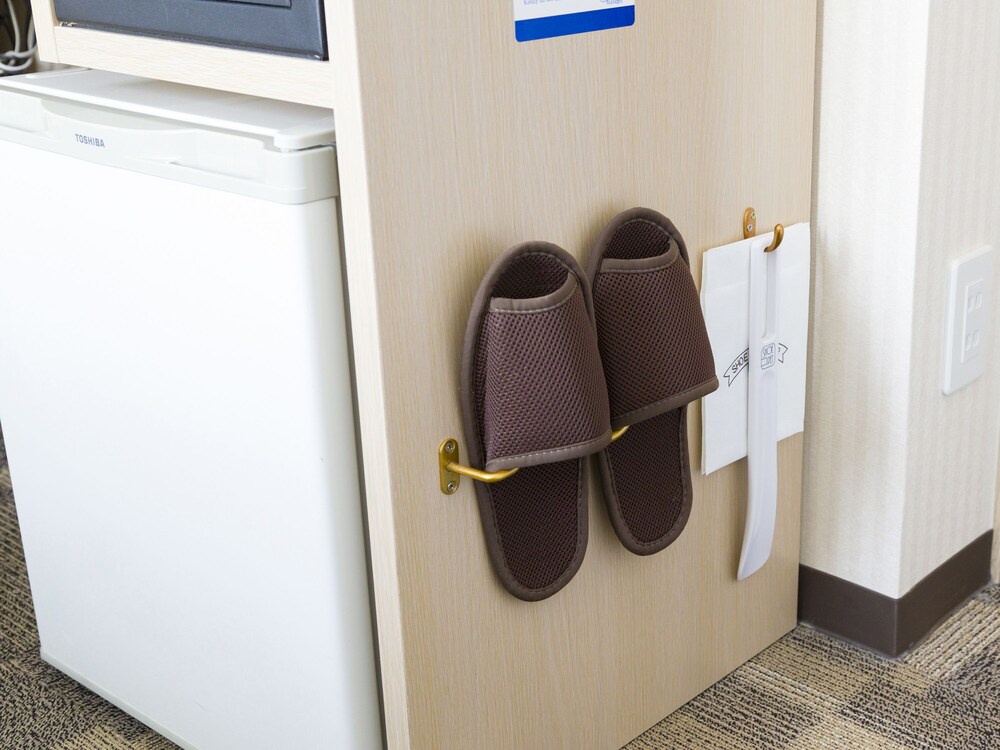 エコノミーダブル 喫煙可 (電子タバコ専用) 客室の設備とサービス5 | 東横 INN 名古屋駅桜通口新館