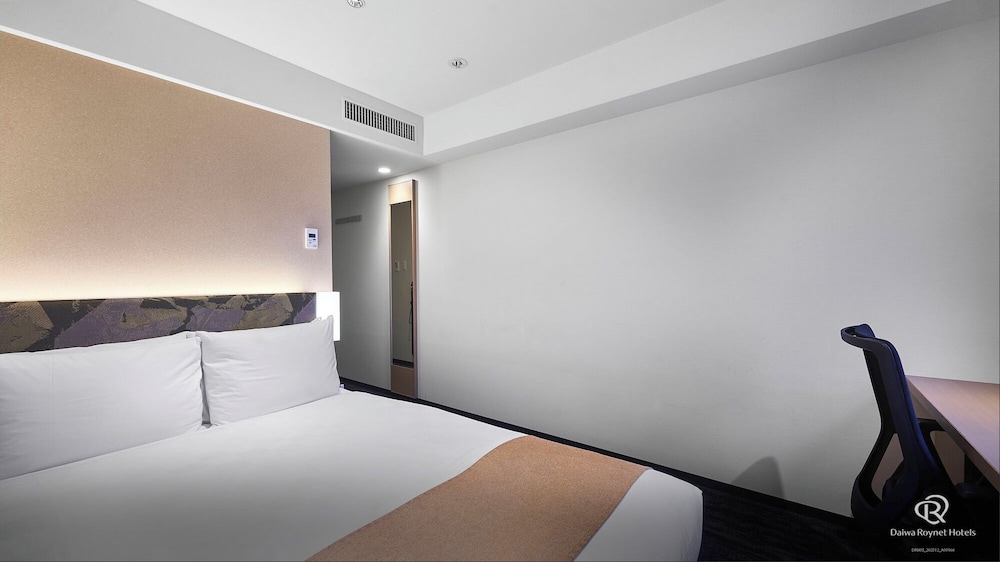 スタンダード ダブルルーム 禁煙 客室2 | ダイワロイネットホテル京都駅前 PREMIER