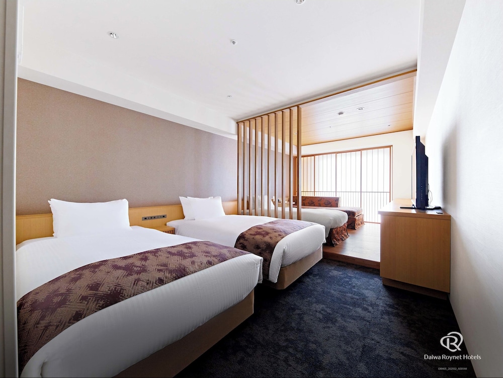 エグゼクティブ ツインルーム 禁煙 客室4 | ダイワロイネットホテル京都駅前 PREMIER