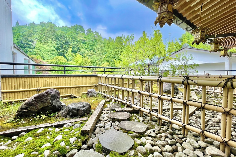 ファミリー ルーム 禁煙 ガーデンビュー 部屋からの景観0 | 総持院