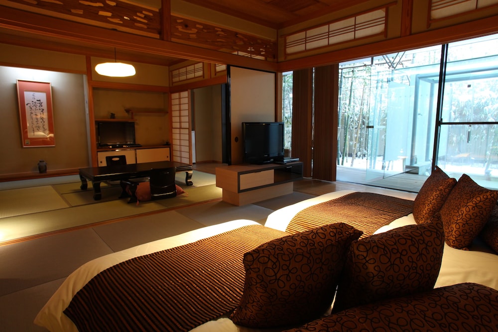 すずらん 客室1 | きたの風茶寮