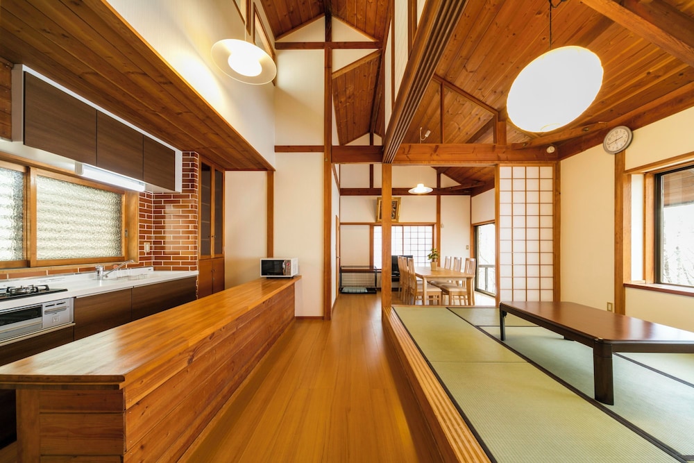 客室1 | 蓼科わんわんパラダイスコテージ