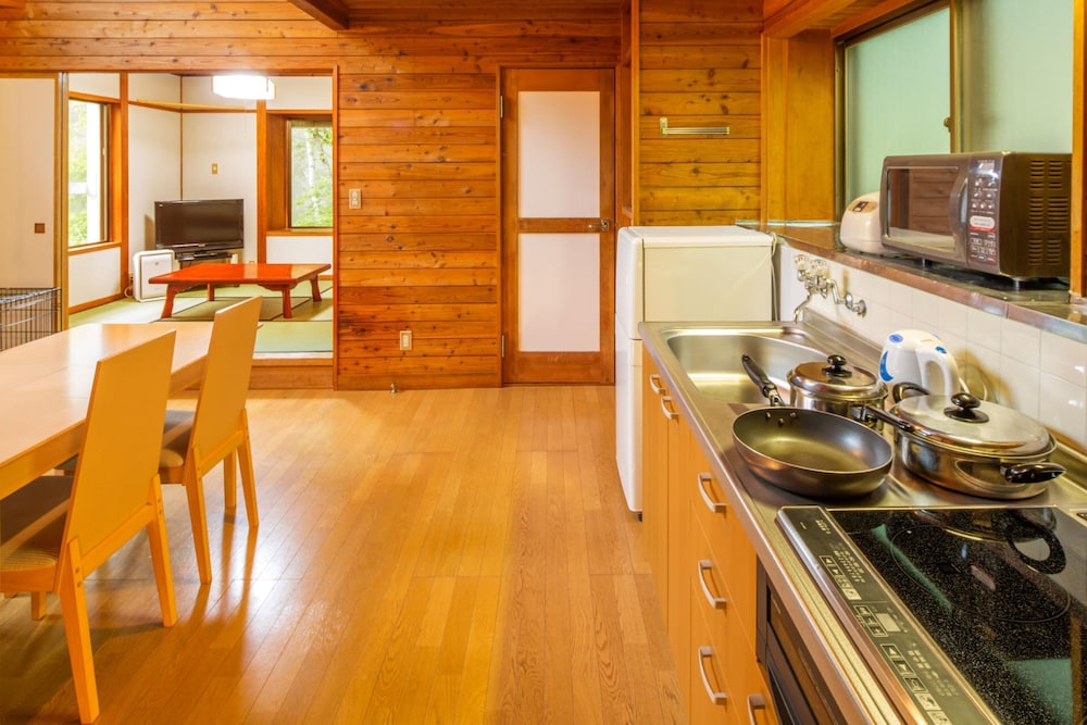 スタンダード2DK和室コテージ (禁煙) 客室1 | わんわんパラダイス 蓼科