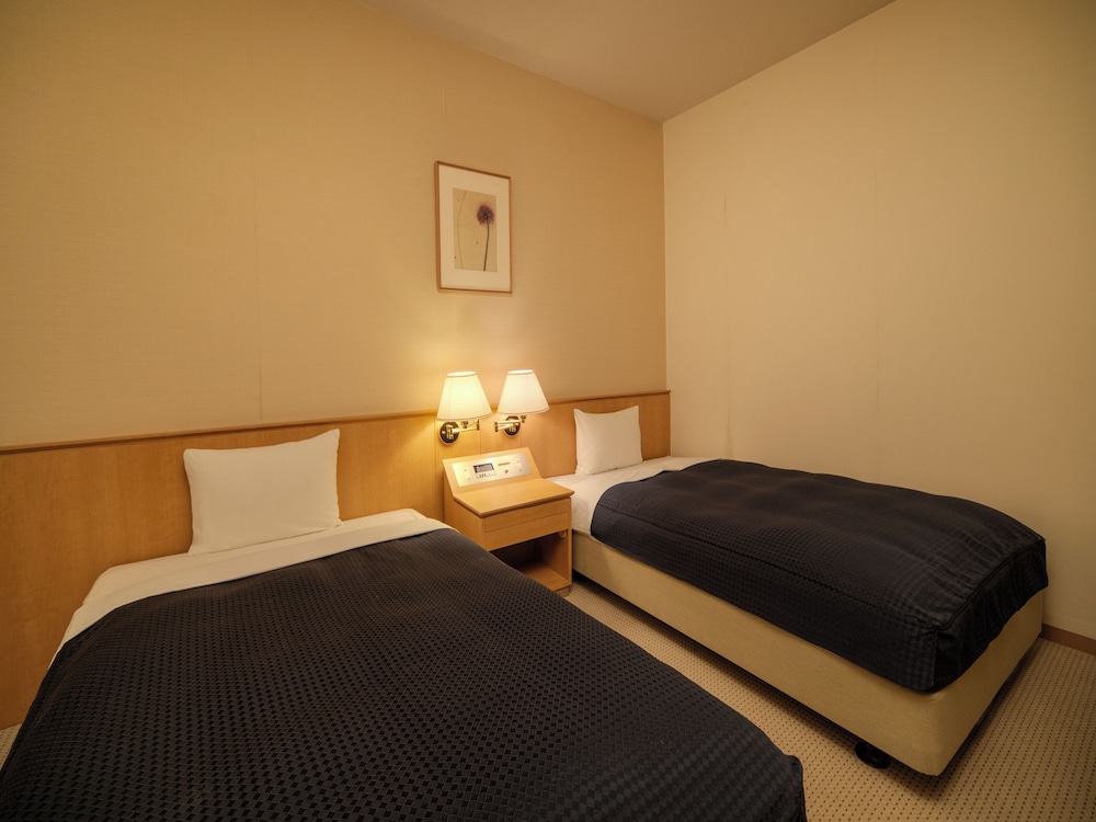 スタンダード和洋室[禁煙] 客室4 | 蓼科レイクリゾート（旧：AMBIENT蓼科ホテル）