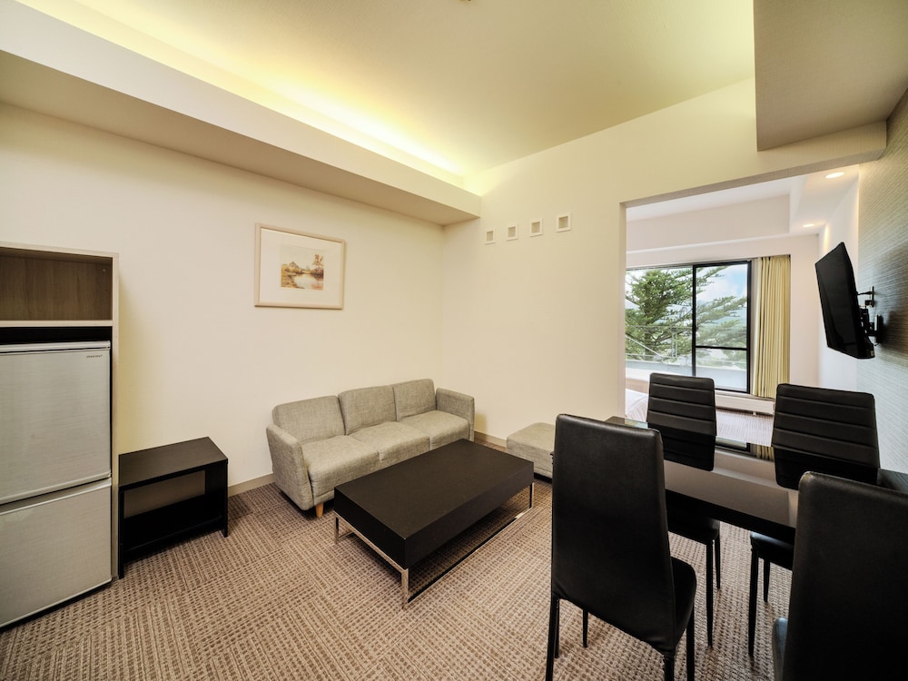 コネクティングフォース (禁煙) 客室3 | 蓼科レイクリゾート(旧:AMBIENT蓼科ホテル)