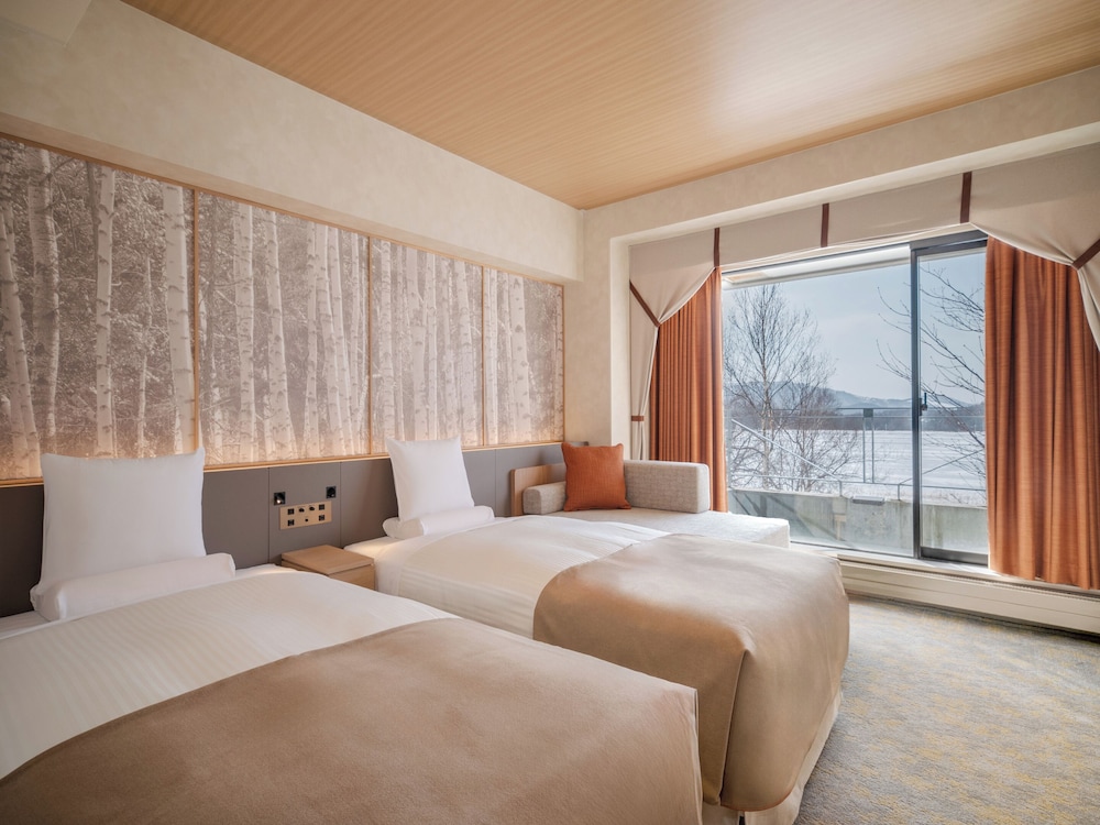 デラックス ツインルーム 禁煙 | 蓼科レイクリゾート(旧:AMBIENT蓼科ホテル)