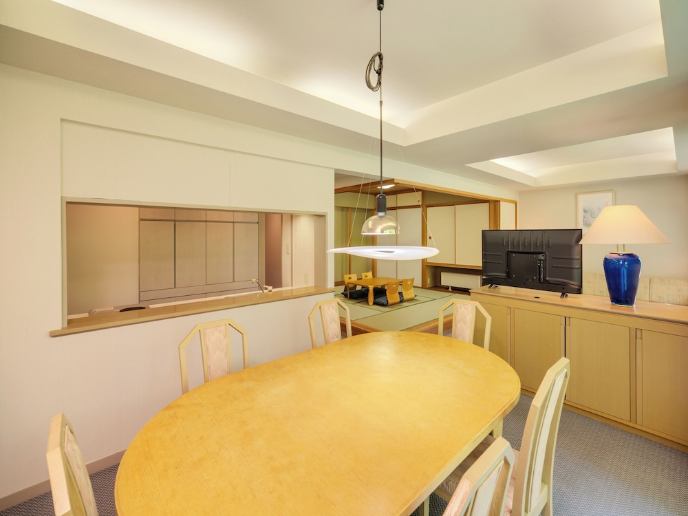 プレミアム和洋室 (禁煙) 客室4 | 蓼科レイクリゾート(旧:AMBIENT蓼科ホテル)