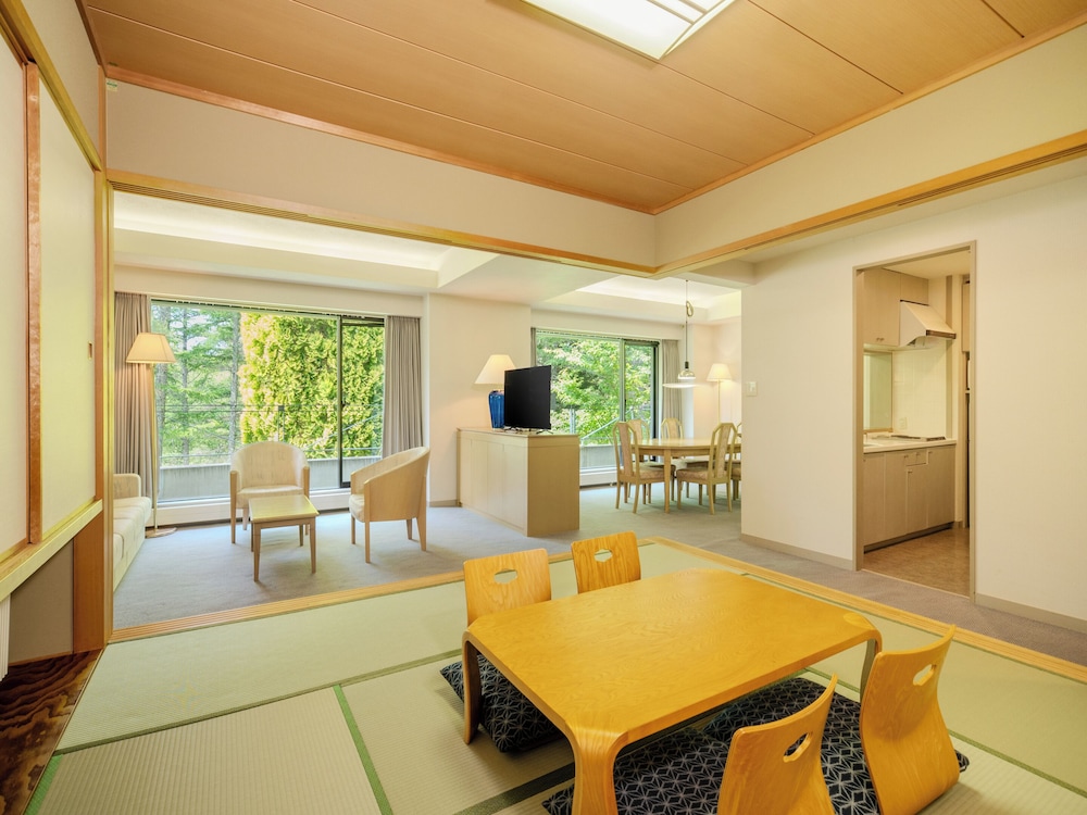 プレミアム和洋室 (禁煙) | 蓼科レイクリゾート(旧:AMBIENT蓼科ホテル)