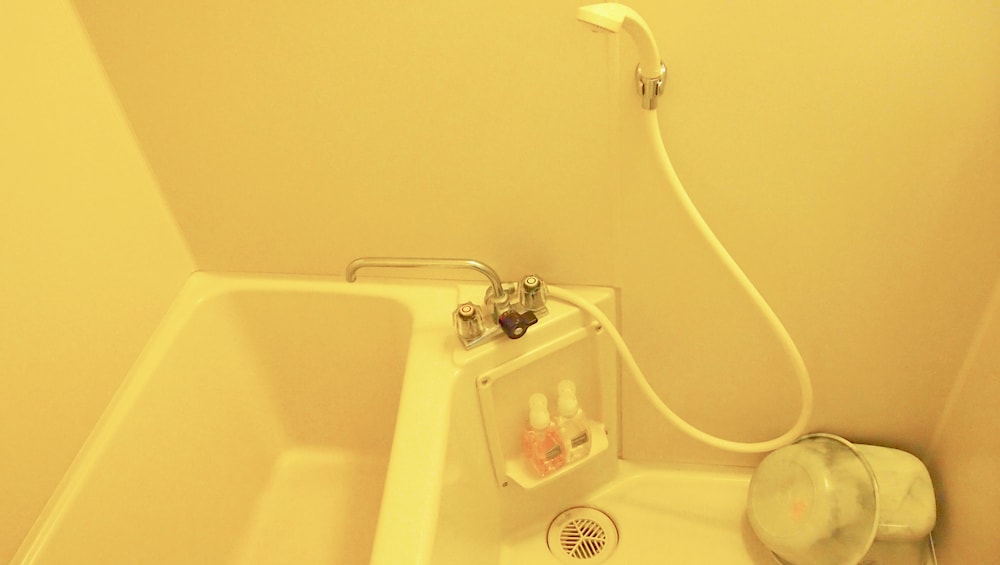 和室8畳（トイレ付） バスルーム0 | ホテル花いさわ