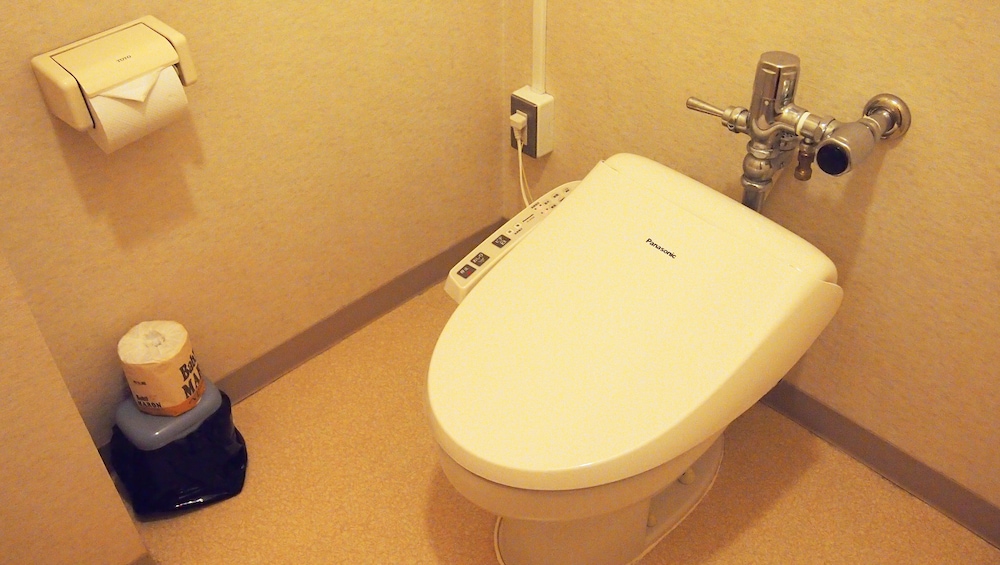 トラディショナル ルーム 客室1 | 春日居びゅーほてる