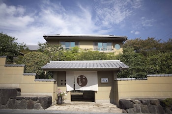 旅亭 十三屋