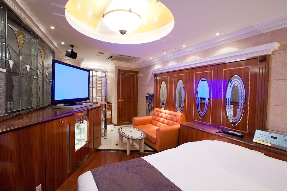 デラックス ルーム クイーンベッド 1 台 ドライサウナ 客室2 | ホテル & スパ J-MEX - アダルト オンリー