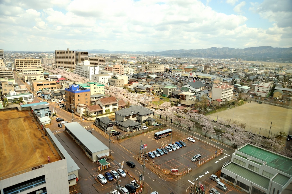 スーペリアダブルルーム喫煙可 2名様ご利用 部屋からの景観0 | ホテルニューオータニ長岡
