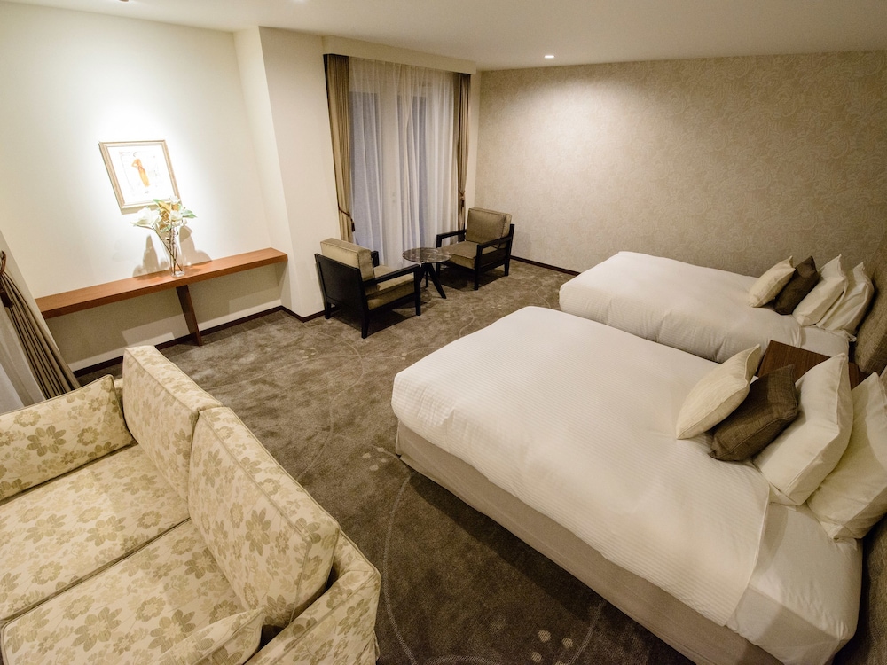 エグゼクティブ ツインルーム 禁煙 客室2 | ルグラン旧軽井沢