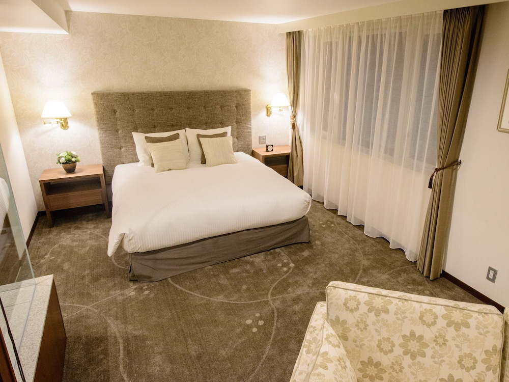 エグゼクティブ ダブルルーム 禁煙 客室1 | ルグラン旧軽井沢