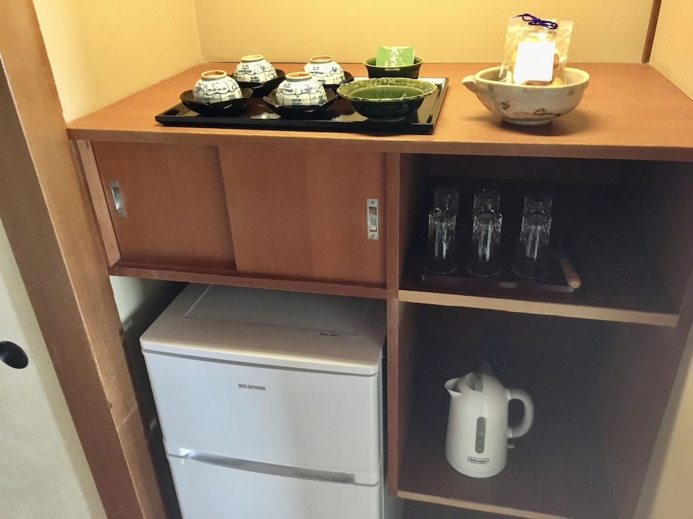 ローベッド付きジュニアスイート(50~60sqm/禁煙) 客室の設備とサービス0 | あわら温泉 ホテル八木