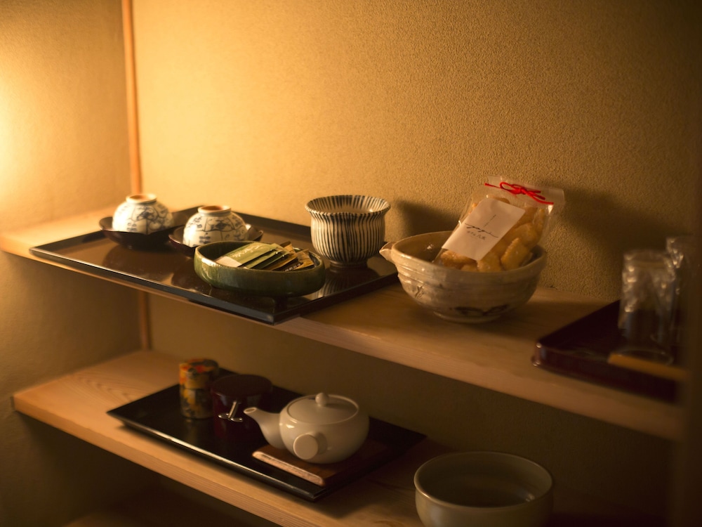 吉祥スイートルーム「芭蕉庵」(約90sqm/禁煙) 客室4 | あわら温泉 ホテル八木