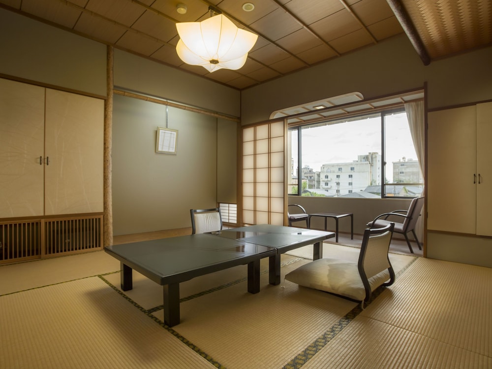 吉祥ジュニアスイートルーム(42～60sqm/禁煙) | あわら温泉 ホテル八木