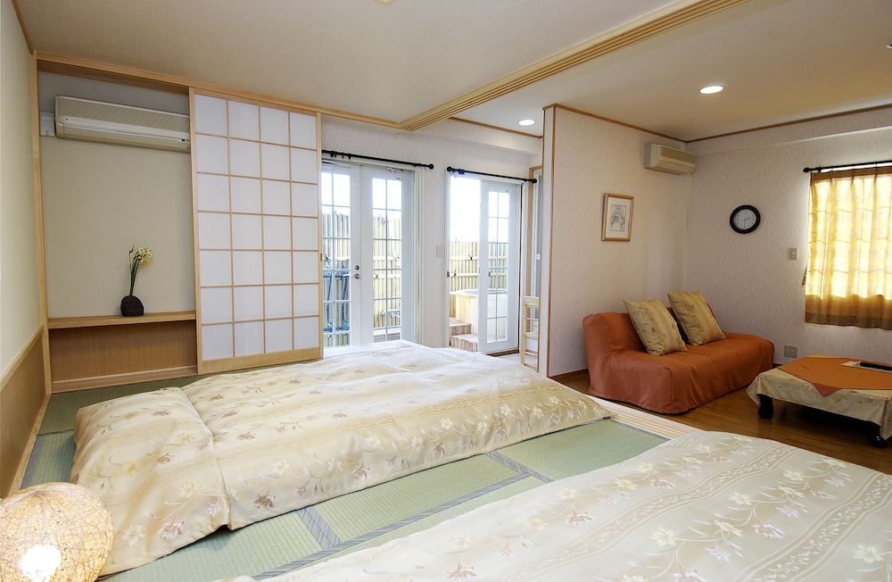 露天風呂付　スイートルーム　シービュー 客室2 | ホテル眺望山荘