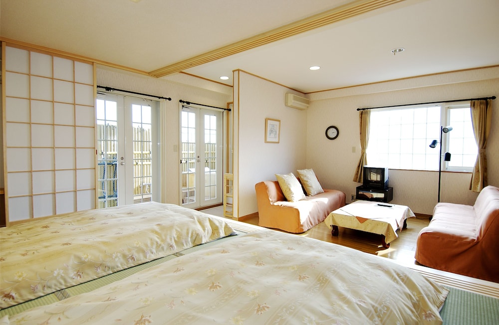 露天風呂付　スイートルーム　シービュー 客室1 | ホテル眺望山荘