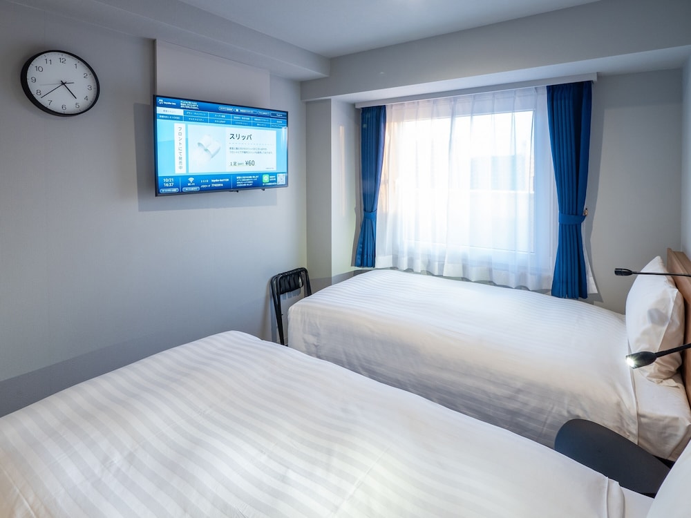 スタンダード ツインルーム 禁煙 客室の設備とサービス1 | 東横INN郡山