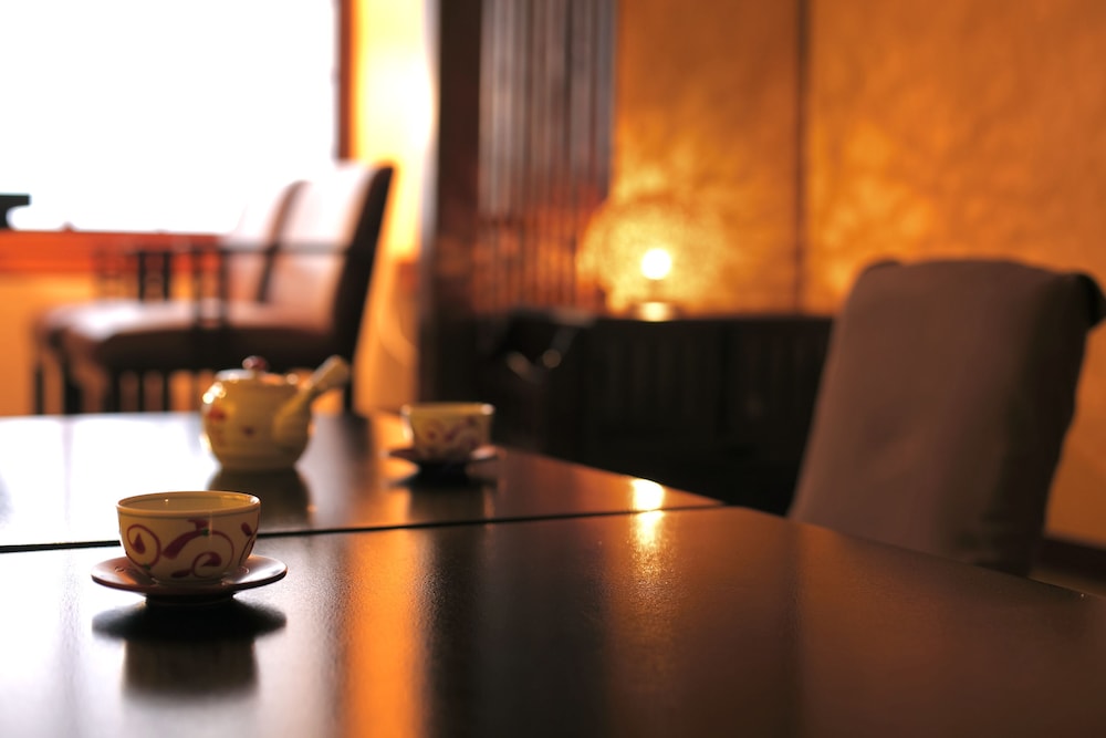 楽座 客室1 | 宮島錦水館