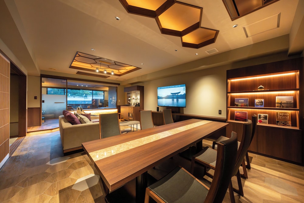 町家スイート 嘉-Yomi 部屋からの景観0 | 宮島錦水館