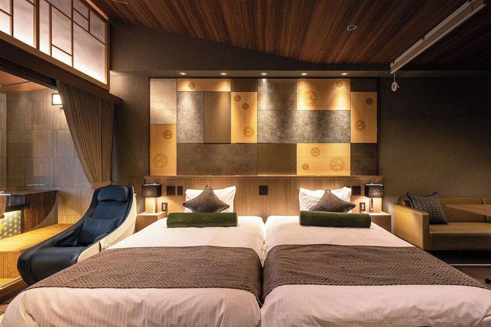 ロイヤル ツインルーム 専用バスルーム オーシャンビュー 客室2 | 宮島錦水館