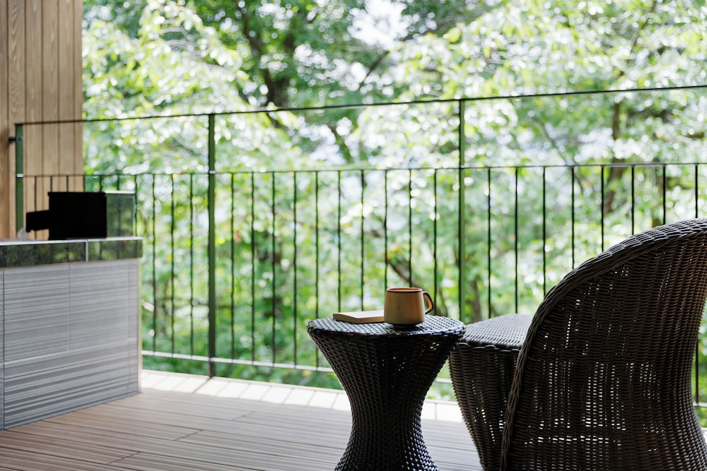 [天城山側] 和洋室 温泉露天風呂+テラス付 バルコニーからの眺望0 | ラフォーレ修善寺 山紫水明