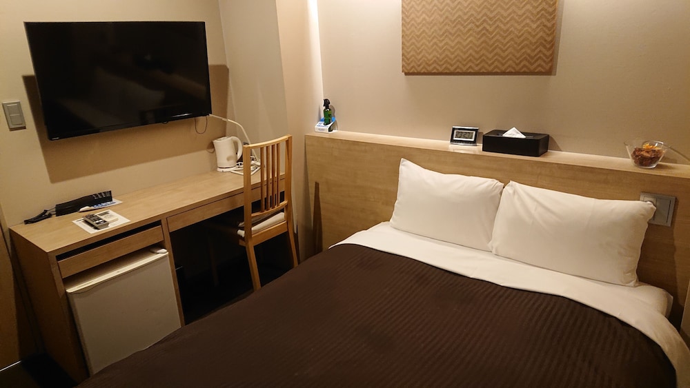 コンフォート ダブルルーム 禁煙 [別館] 客室1 | 岡山スクエア ホテル