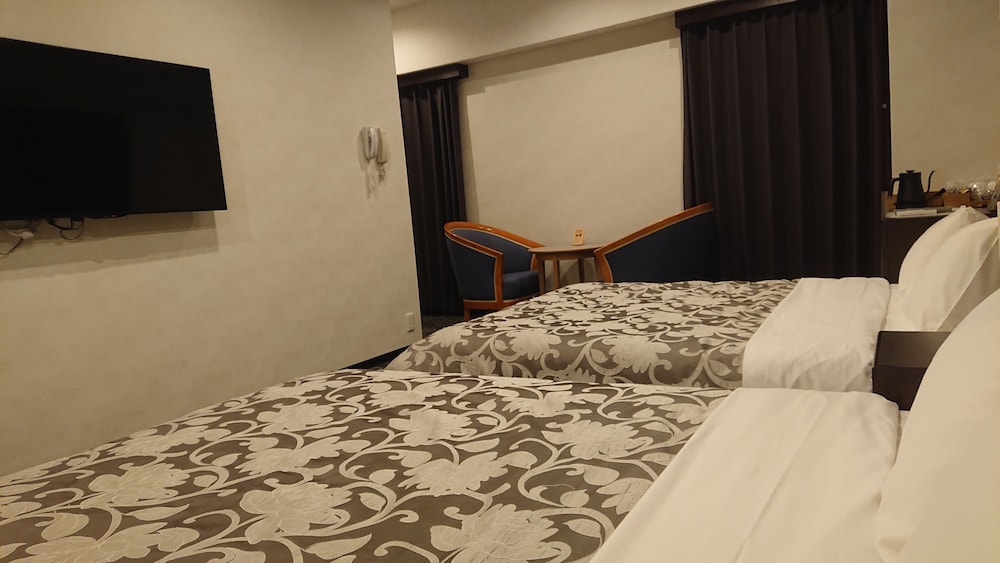 エグゼクティブ ツインルーム 禁煙 客室1 | 岡山スクエア ホテル