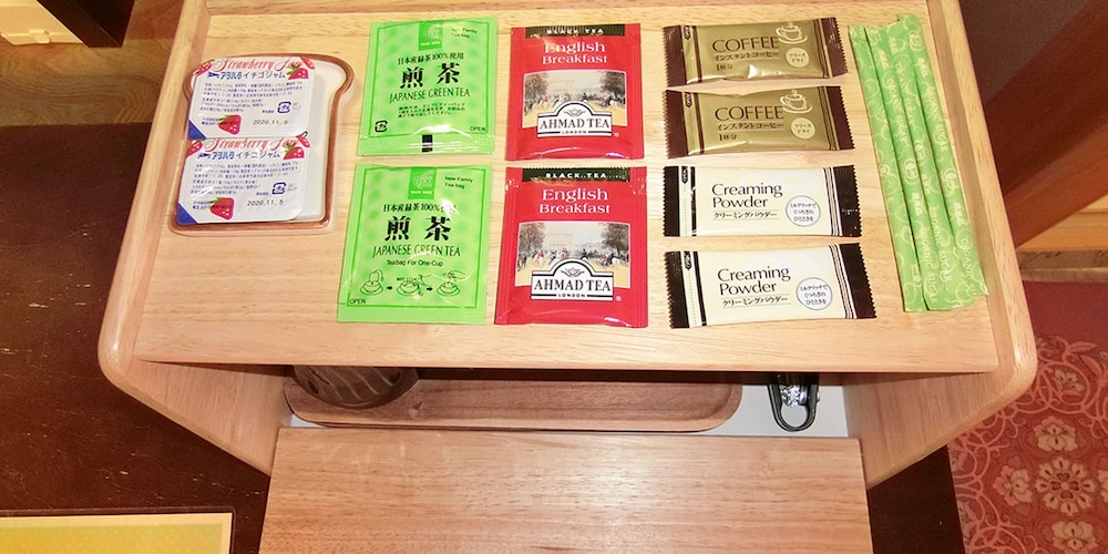 和室4人部屋 101号室 禁煙 冷蔵庫 Wi-Fi 客室の設備とサービス0 | 湯楽庵 みやざき