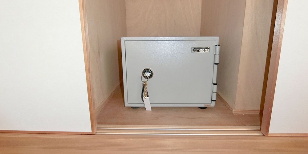 特別和洋室6人部屋 201号室 禁煙 冷蔵庫 Wi-Fi 客室の設備とサービス2 | 湯楽庵 みやざき