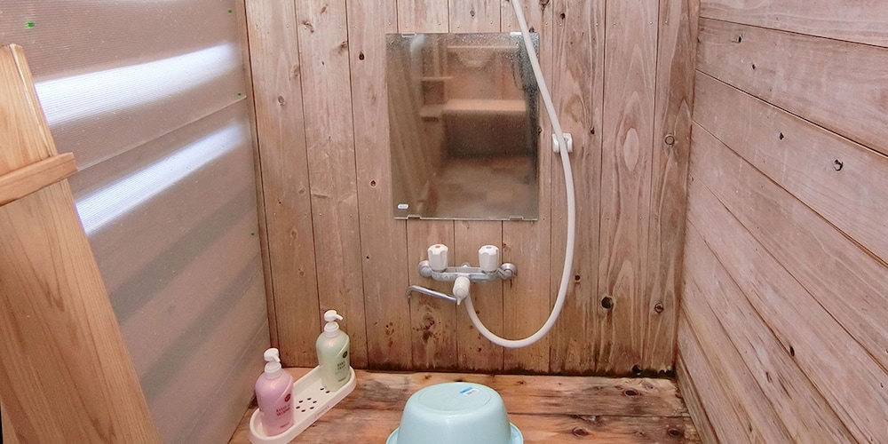 和室4人部屋 101号室 禁煙 冷蔵庫 Wi-Fi バスルーム1 | 湯楽庵 みやざき