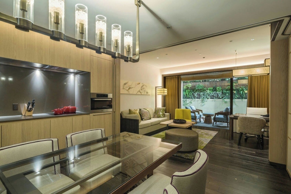 ルーム キングベッド 1 台 (Residence) | フォーシーズンズホテル京都