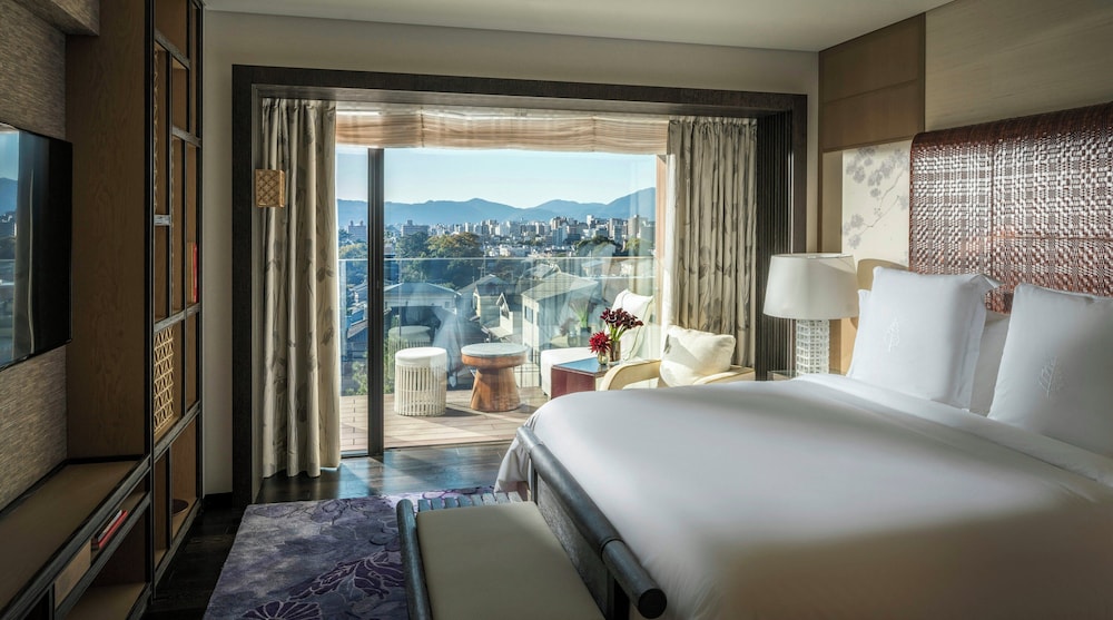 ルーム 2 ベッドルーム (Kyoto Residence) 客室3 | フォーシーズンズホテル京都