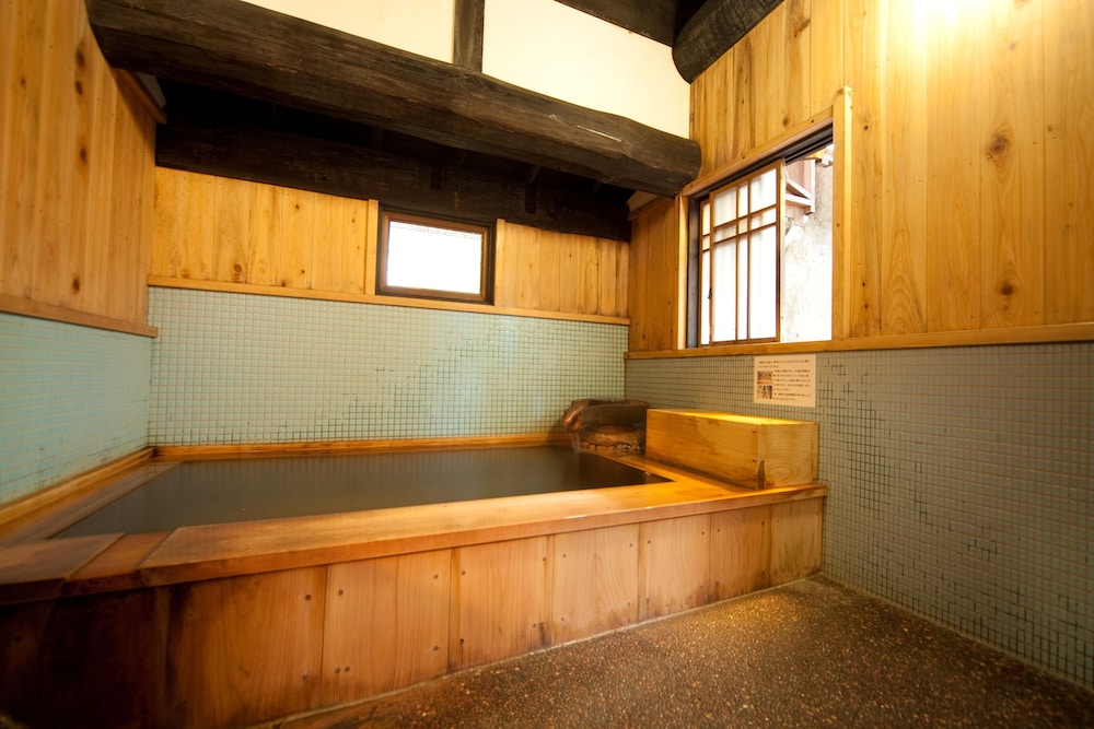 メゾネット 露天風呂付き バスルーム0 | 日田温泉琴平 旅籠かやうさぎ
