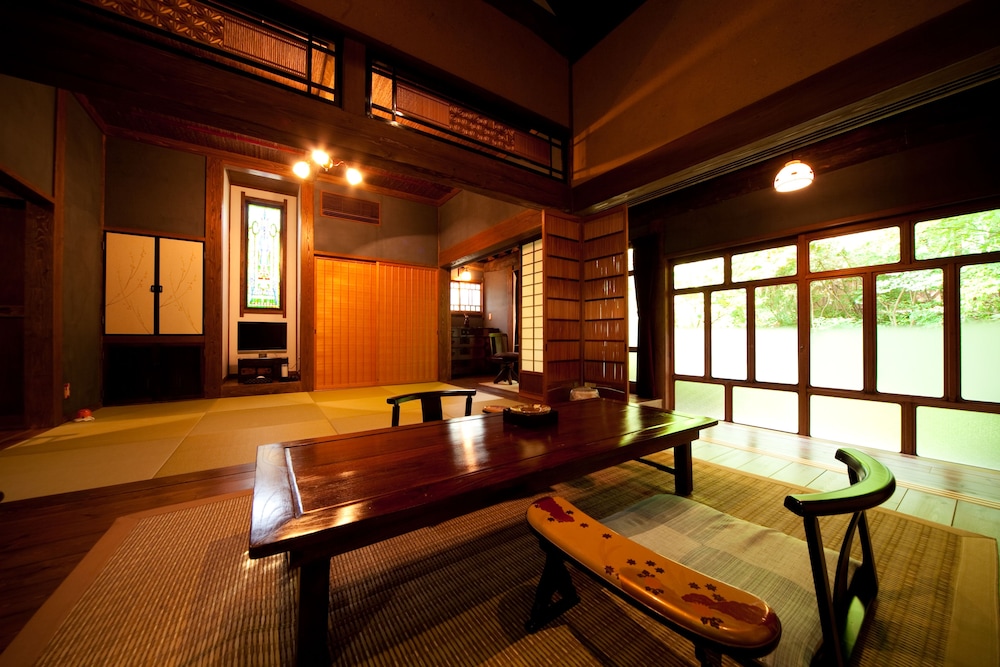 ハイクラス　露天風呂付き 客室2 | 日田温泉琴平 旅籠かやうさぎ