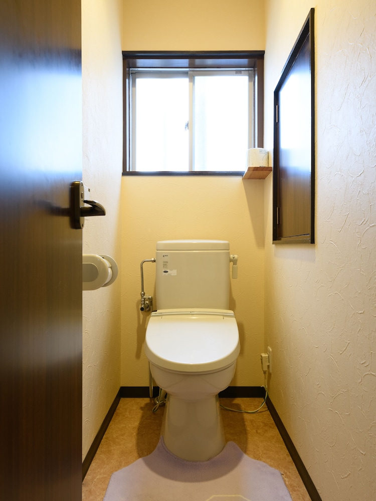 和室ツイン バス・トイレ共用 禁煙 バスルーム7 | 癒しの宿 旅館 田端屋