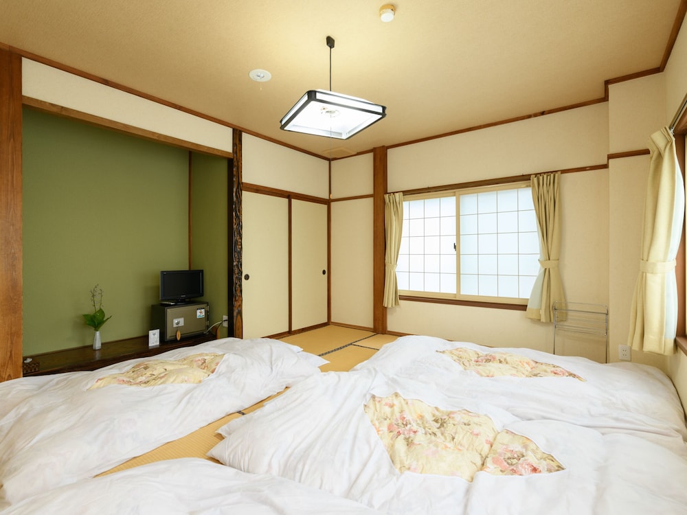 和室 4名様用 バス・トイレ共用 禁煙 客室6 | 癒しの宿 旅館 田端屋