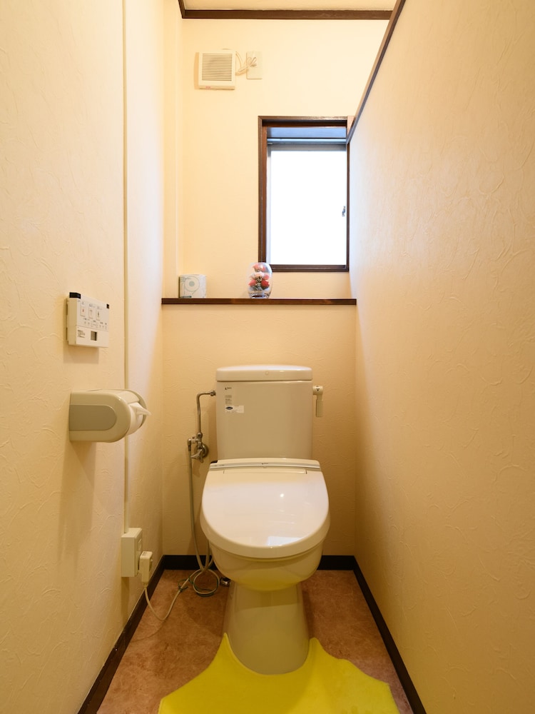 和室ツイン バス・トイレ共用 禁煙 バスルーム1 | 癒しの宿 旅館 田端屋