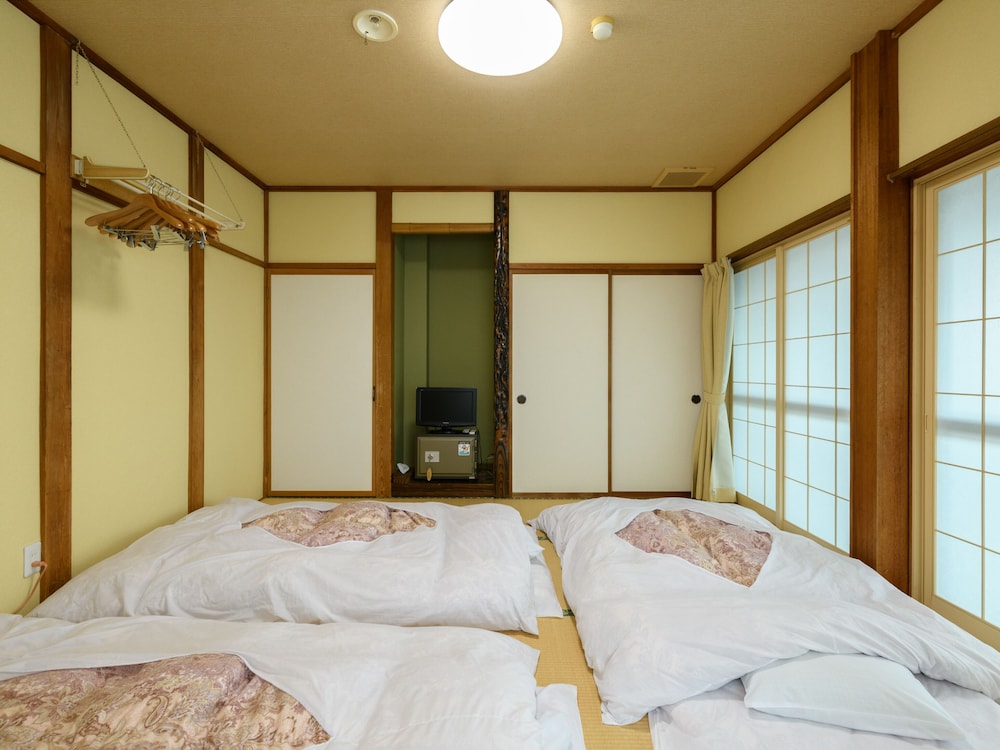 和室トリプル バス・トイレ共用 禁煙 客室3 | 癒しの宿 旅館 田端屋